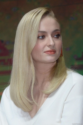 030.jpg