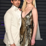 Filename=035.jpg
Filesize=371KiB
Dimensions=1366x2048
Date added=Mar 04, 2019 035.jpg
