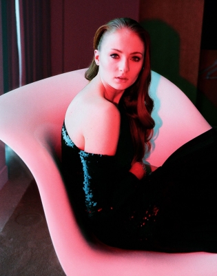 HQ

